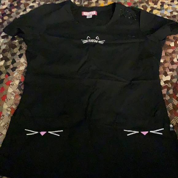 Scrub top